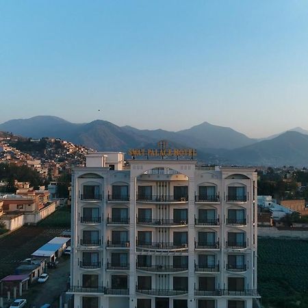 Mam Derai Swat Palace Hotel By Northin מראה חיצוני תמונה